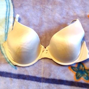 Maidenform 40D Bra